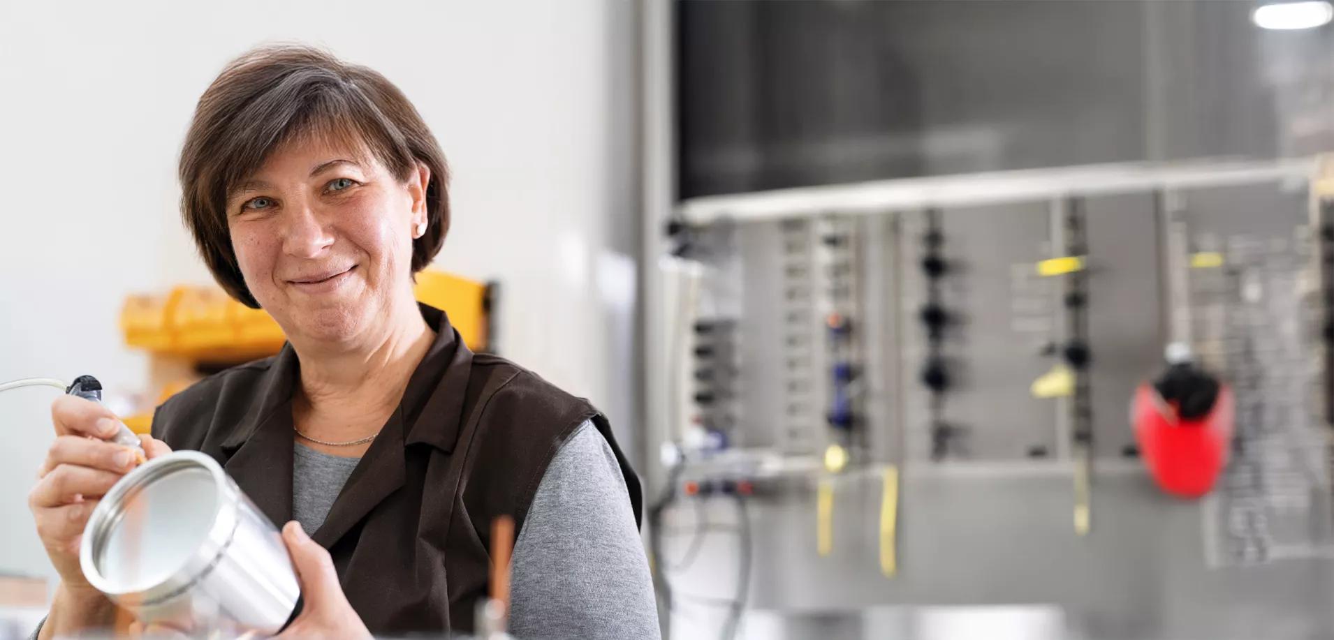 VacuTec Mitarbeitende Prüflabor